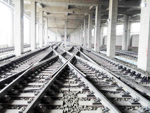 AFU in turnouts – linear elastic performance ensuring maximum stability and minimal maintenance – innovative rail technology by Vako-Art